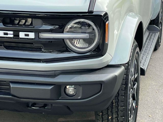 New 2026 Ford Bronco Outer Banks AWD/4WD image 9