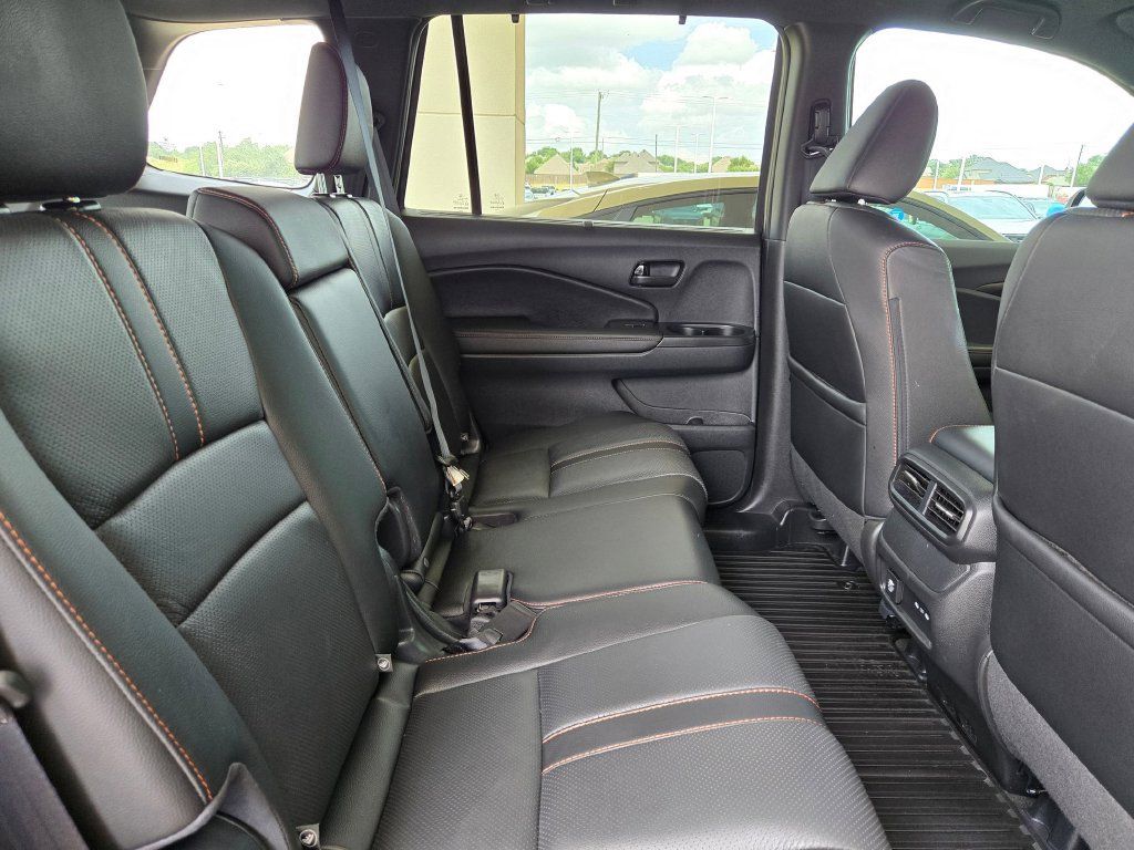 Used 2024 Honda Passport TrailSport image 24