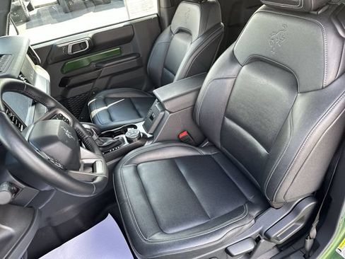Used 2025 Ford Bronco Badlands AWD/4WD image 15