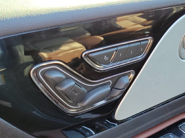 Used 2025 Lincoln Aviator Reserve w/ Equipment Group 201A AWD/4WD image 10
