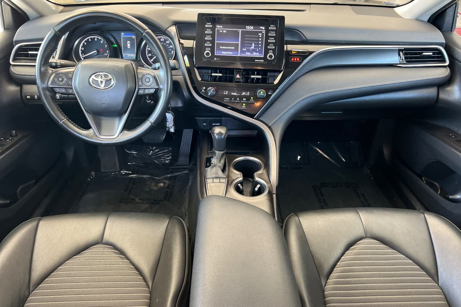 Certified 2024 Toyota Camry SE FWD image 3
