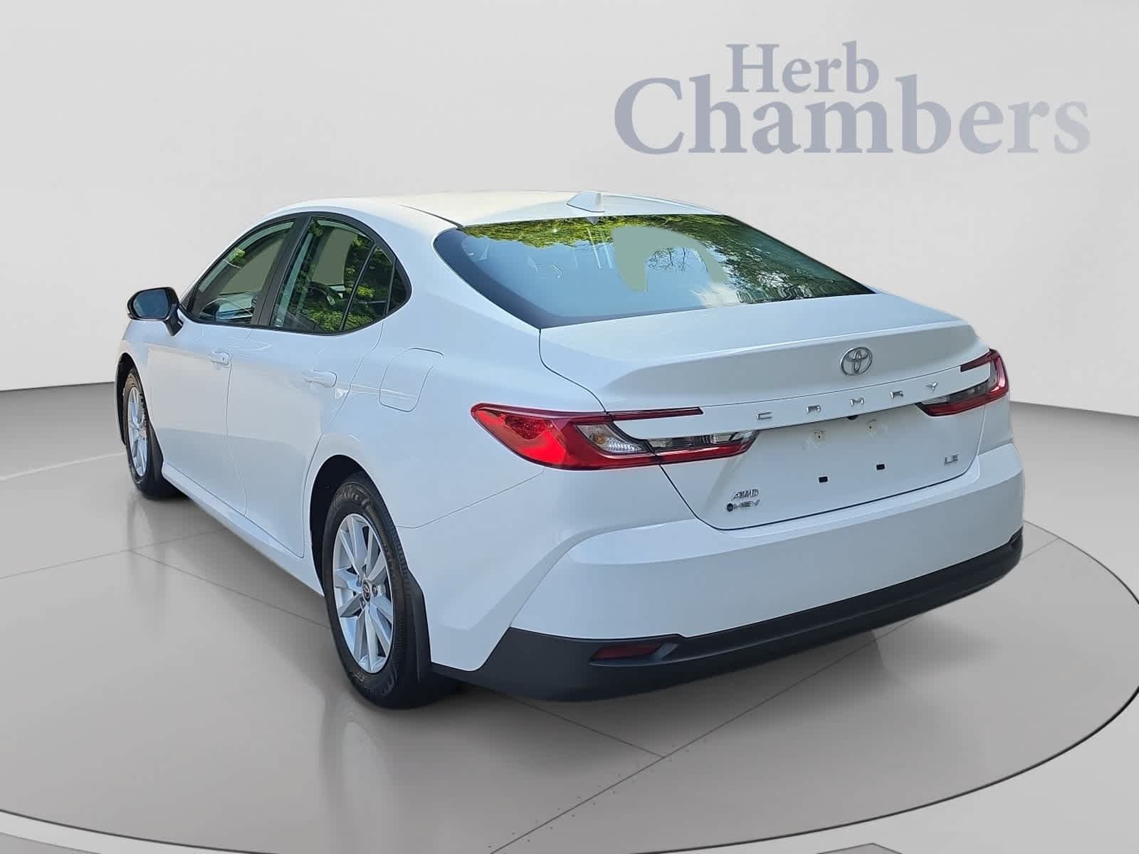 Used 2026 Toyota Camry LE w/ Convenience Package AWD/4WD image 3