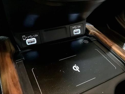 Used 2021 Honda CR-V Touring image 25