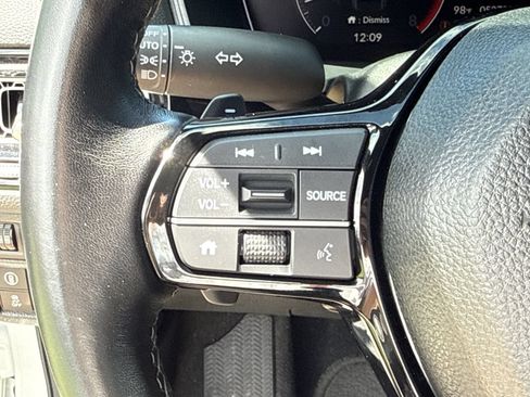 Used 2023 Honda Civic Sport image 32