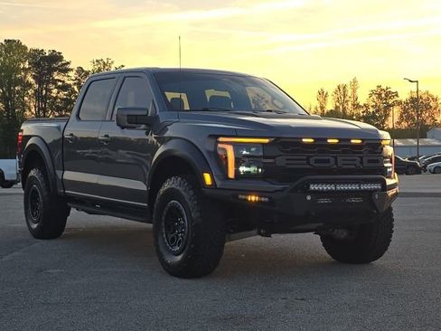 Used 2024 Ford F150 Raptor image 7