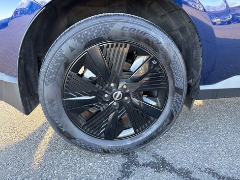 Certified 2025 Nissan Murano SV w/ Cargo Package image 32