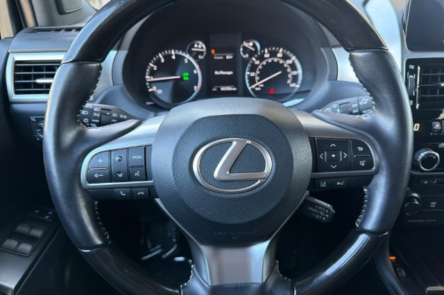 Used 2022 Lexus GX 460 Premium w/ Premium Package AWD/4WD image 29