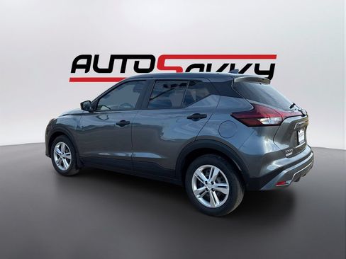 Used 2024 Nissan Kicks S FWD image 7