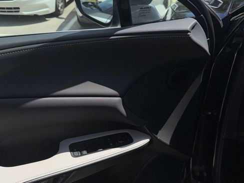 Used 2024 Lexus RX 350 Premium Plus w/ Convenience Package image 2