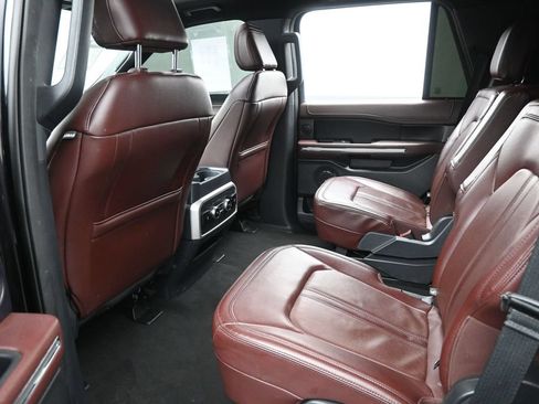 Used 2024 Ford Expedition Limited AWD/4WD image 30