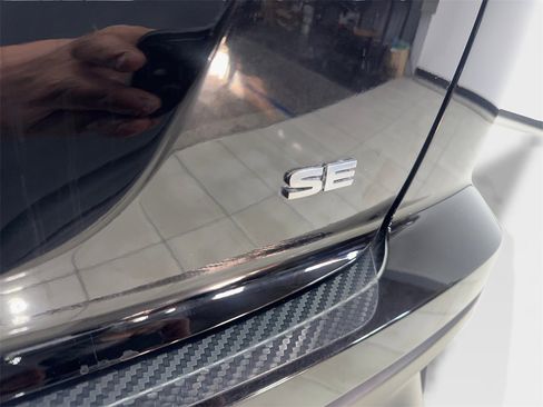 Used 2024 Mitsubishi Eclipse Cross SE image 23