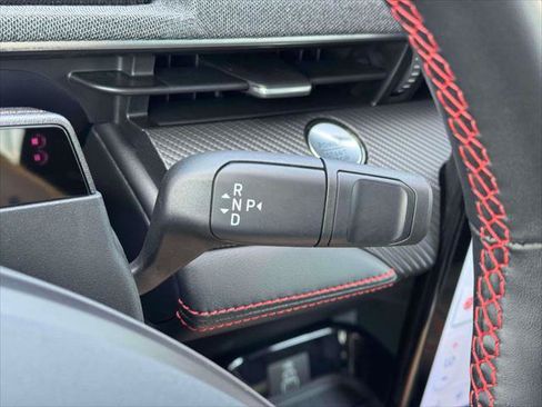 Used 2025 Ford Mustang Mach-E Premium w/ Sport Appearance Package AWD/4WD image 27