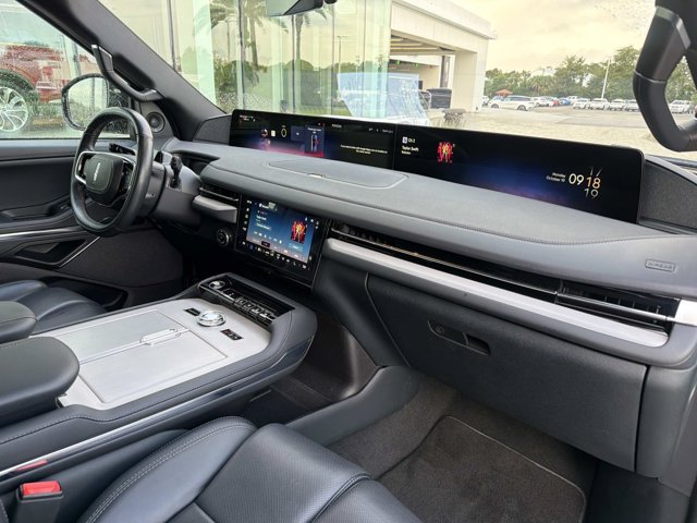 Certified 2025 Lincoln Navigator Reserve w/ Jet Appearance Package AWD/4WD image 20