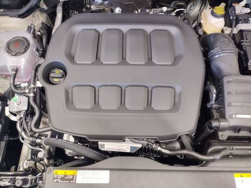 New 2026 Volkswagen Tiguan SE R-Line AWD/4WD image 6
