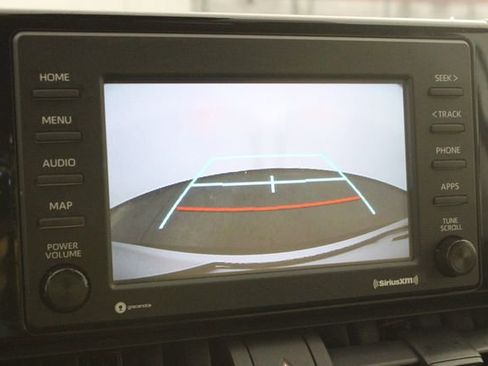 Used 2020 Toyota RAV4 LE image 8