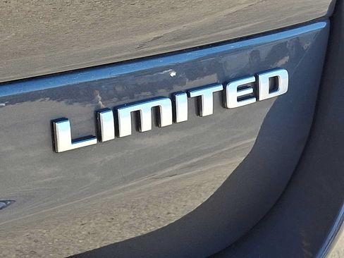 Used 2025 Jeep Grand Cherokee L Limited w/ MOPAR Finishing Package AWD/4WD image 30