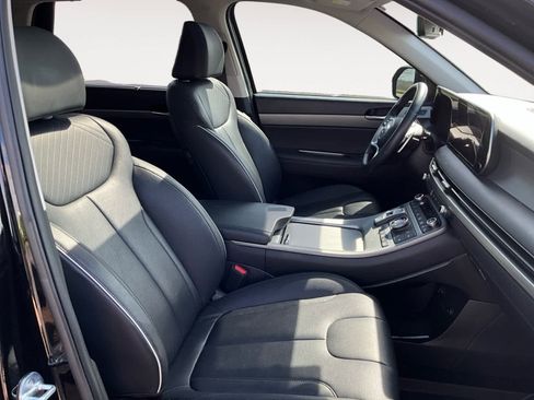 Used 2023 Hyundai Palisade SEL w/ Premium Package image 18