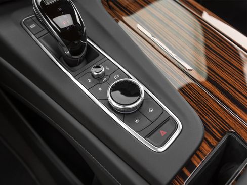 Used 2023 Cadillac Escalade Premium Luxury AWD/4WD image 31
