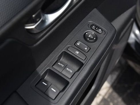 Used 2024 Honda CR-V EX image 8