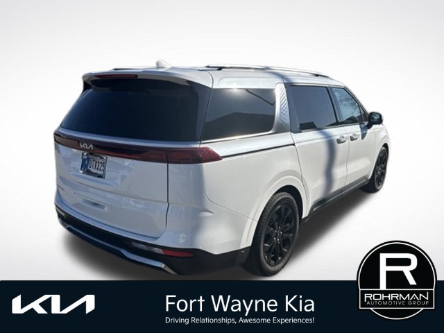 Used 2024 Kia Carnival SX FWD image 6