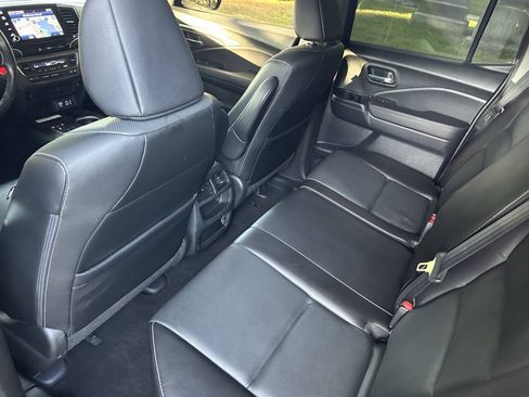 Used 2023 Honda Ridgeline RTL-E image 36