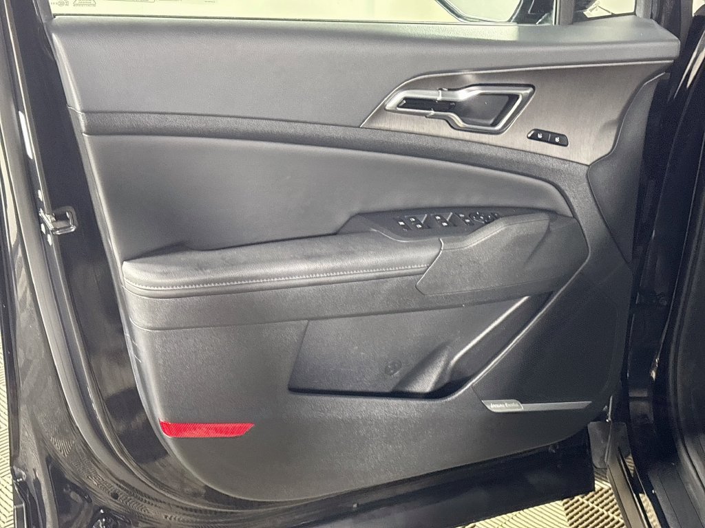 Certified 2026 Kia Sportage X-Pro Prestige AWD/4WD image 10