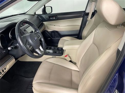 Used 2015 Subaru Legacy 2.5i Limited image 2