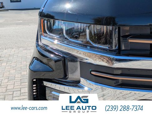 Used 2019 Chevrolet Silverado 1500 High Country w/ Technology Package image 8