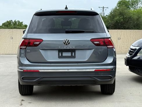 Used 2023 Volkswagen Tiguan SE image 8