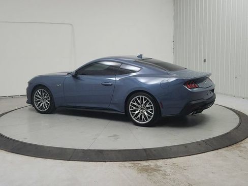 Used 2026 Ford Mustang GT Premium RWD image 6