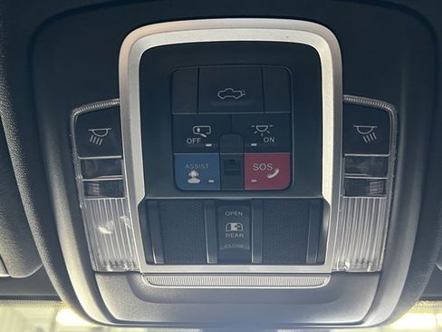 Used 2021 RAM 3500 Laramie w/ Night Edition image 51