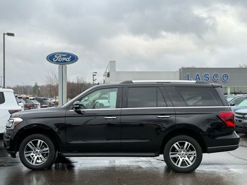 Certified 2024 Ford Expedition Limited image 47