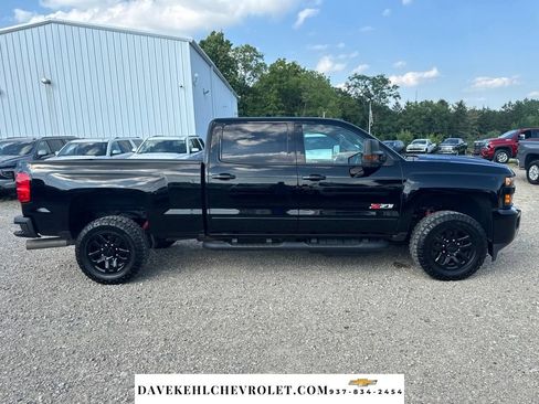 Used 2019 Chevrolet Silverado 2500 LTZ w/ Duramax Plus Package AWD/4WD image 8