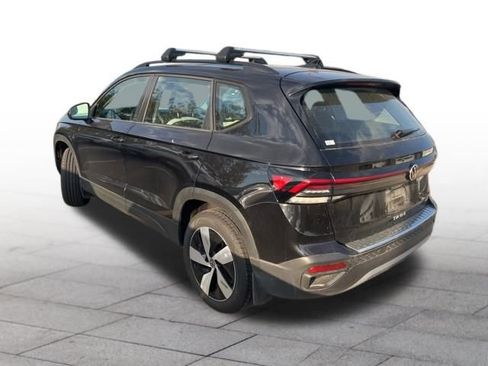 Used 2025 Volkswagen Taos S image 4