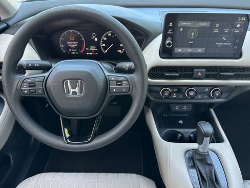 New 2026 Honda HR-V LX image 25