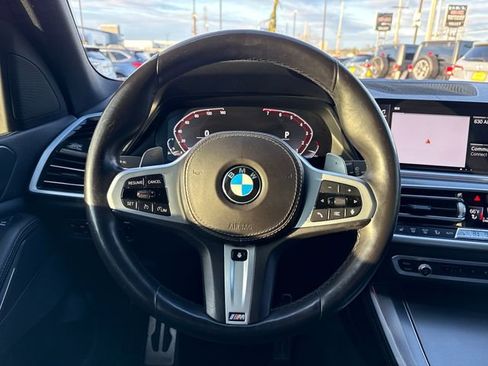 Used 2021 BMW X5 xDrive40i w/ M Sport Package image 18