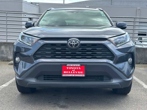 Used 2019 Toyota RAV4 XLE Premium w/ Cold Weather Package AWD/4WD image 2
