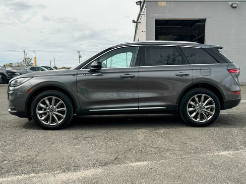 Used 2022 Lincoln Corsair AWD w/ Premium Package image 6
