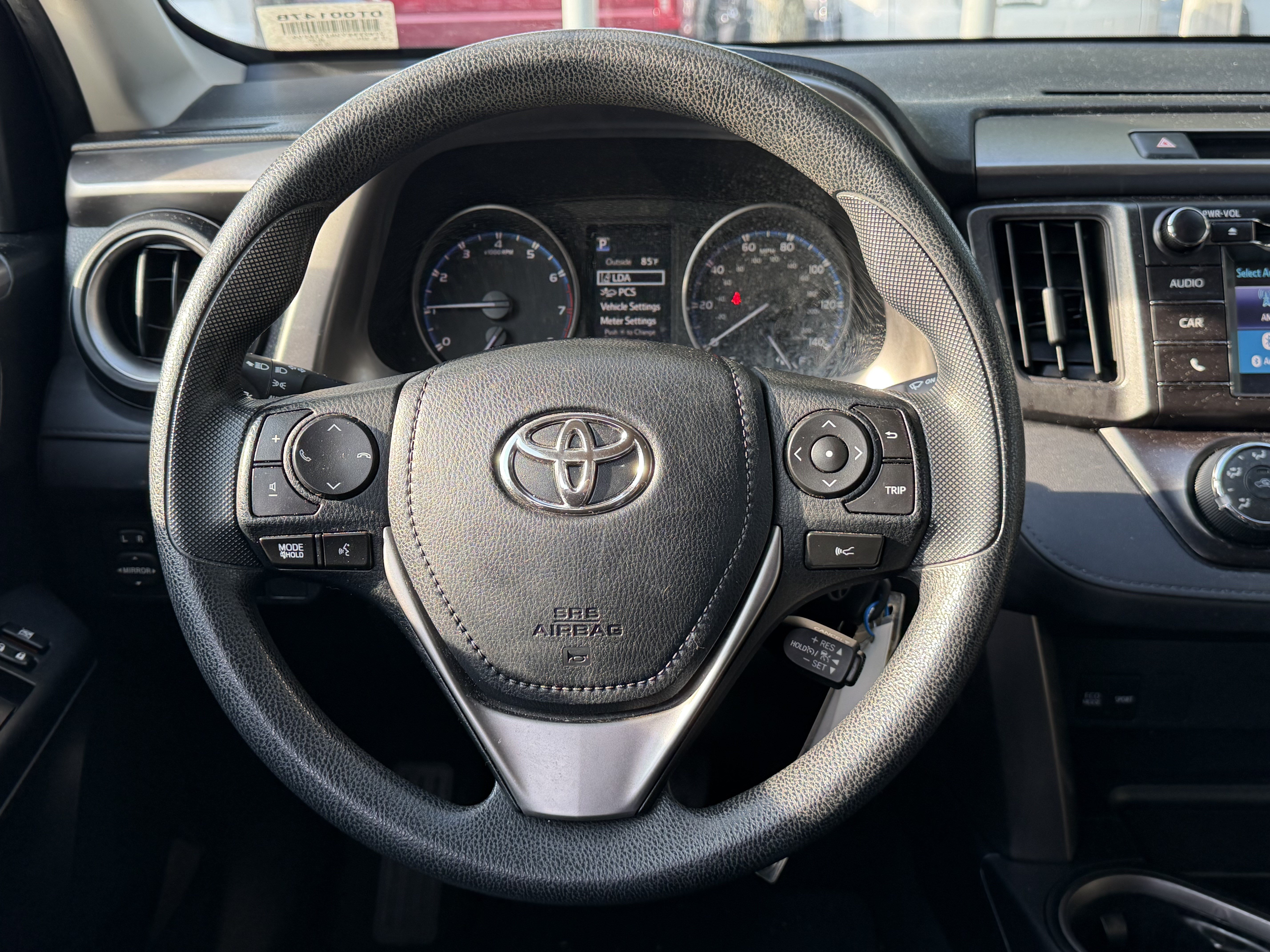 Used 2017 Toyota RAV4 LE FWD image 32