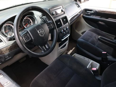 Used 2014 Dodge Grand Caravan SE w/ Quick Order Package 29E SE FWD image 26