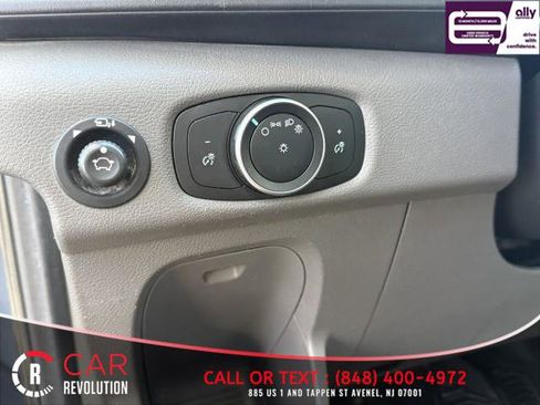 Used 2020 Ford Transit 250 148 High Roof Extended image 32