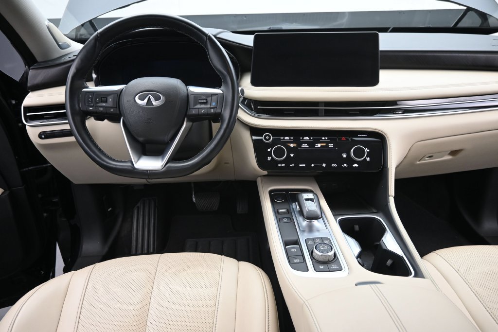 Used 2023 INFINITI QX60 Sensory AWD/4WD image 27
