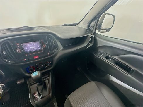 Used 2021 RAM ProMaster City Tradesman w/ Window Group 09 image 11