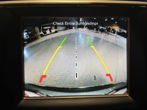 Used 2015 Jeep Grand Cherokee Overland AWD/4WD image 11