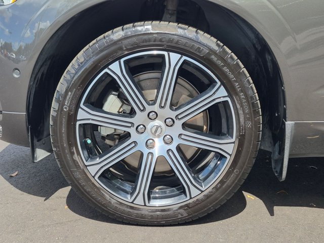 Used 2019 Volvo XC60 T6 Inscription w/ Protection Package AWD/4WD image 23