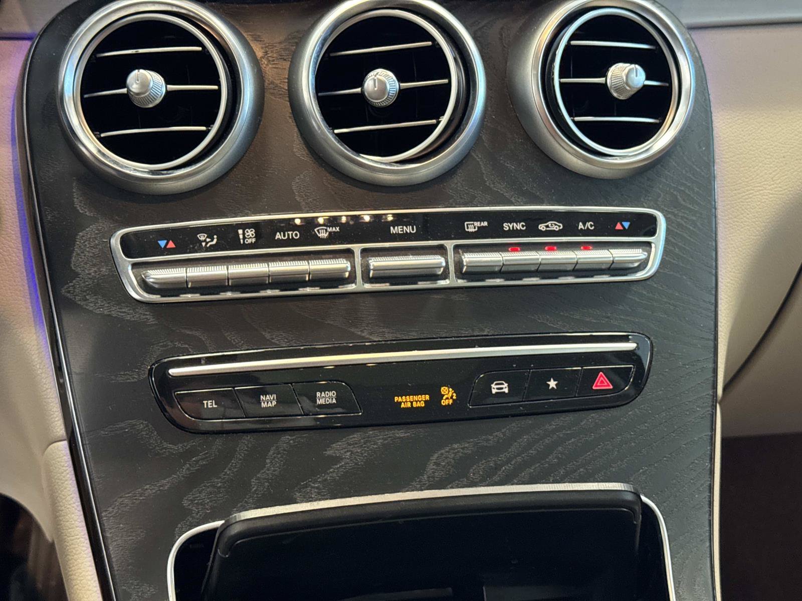 Certified 2022 Mercedes-Benz GLC 300 image 18
