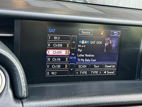 Used 2014 Lexus IS 350 w/ Navigation Package RWD image 16