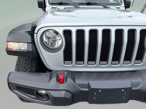 Used 2023 Jeep Wrangler Unlimited Rubicon image 38