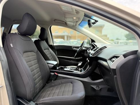 Used 2017 Ford Edge SEL AWD/4WD image 25