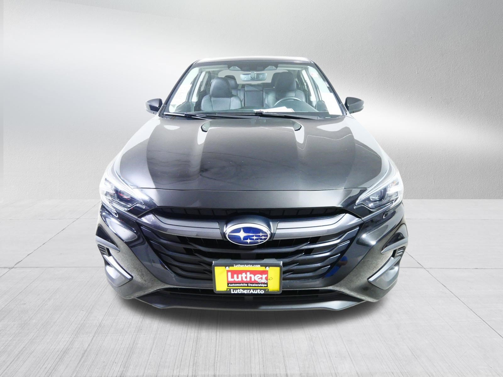 Used 2024 Subaru Legacy Limited AWD/4WD image 2